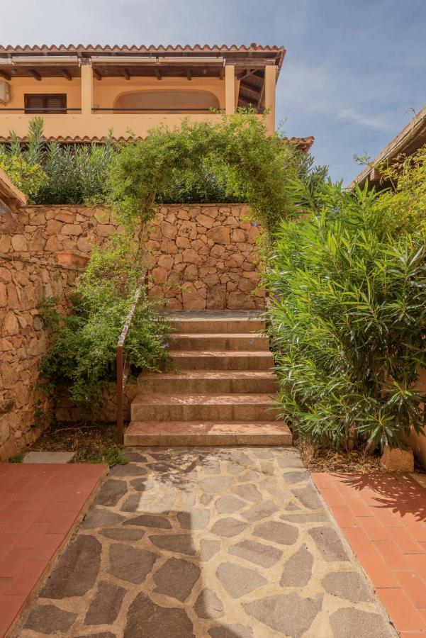 Baia De Bahas Residence Golfo Aranci Extérieur photo