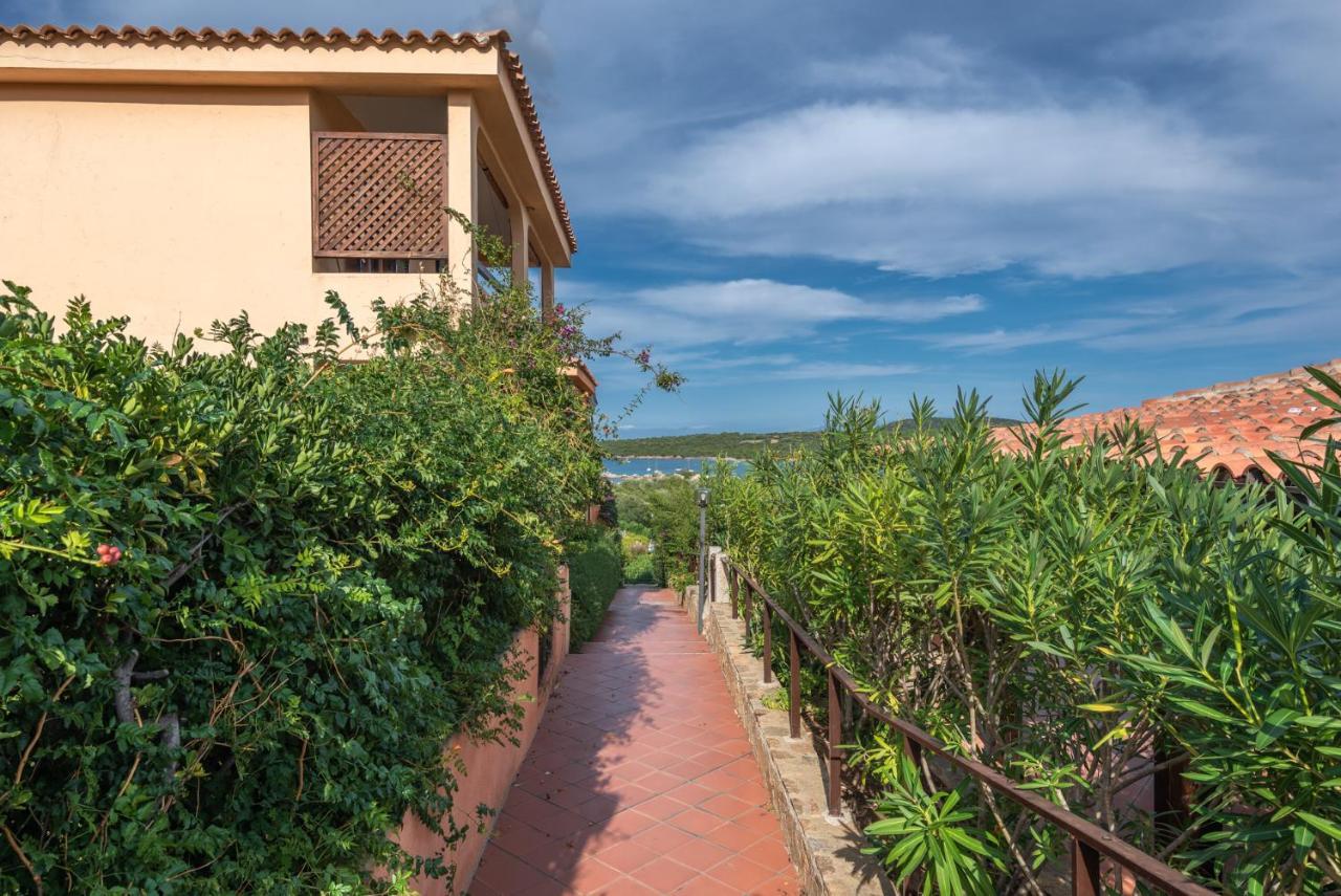 Baia De Bahas Residence Golfo Aranci Extérieur photo