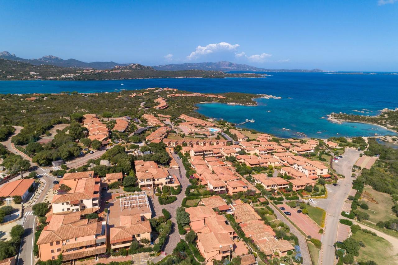 Baia De Bahas Residence Golfo Aranci Extérieur photo