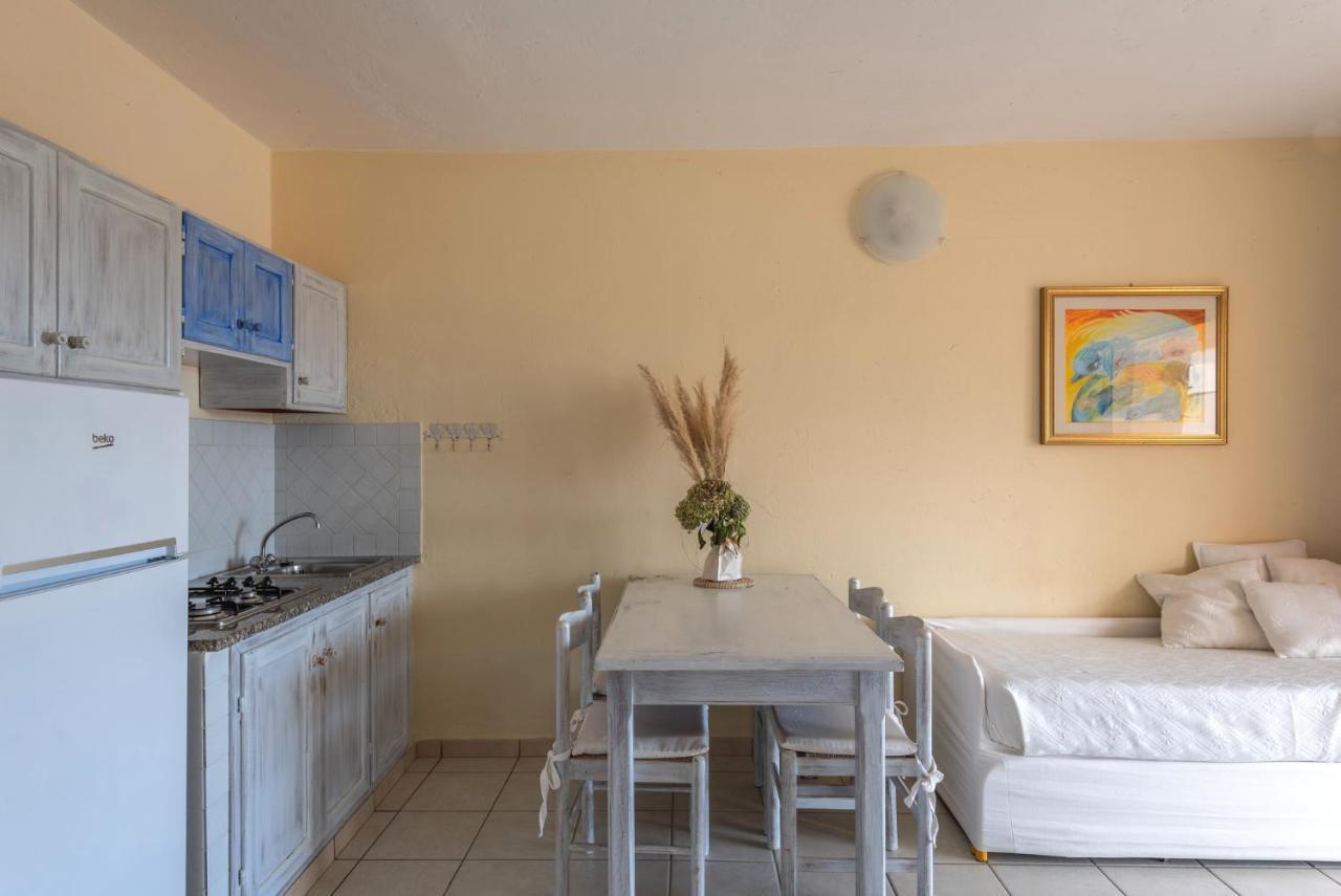 Baia De Bahas Residence Golfo Aranci Extérieur photo